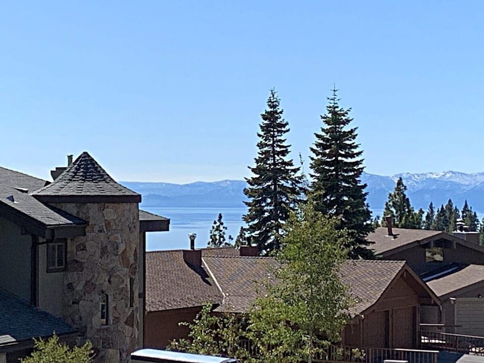 House, 3 Bedrooms | View from property