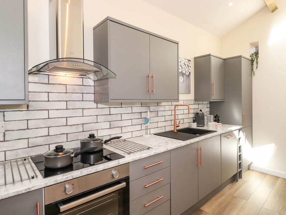 Fridge, dishwasher, electric kettle, toaster