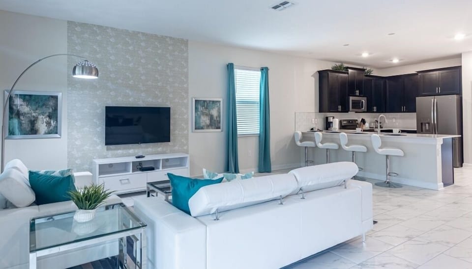 House, Multiple Bedrooms | Interior