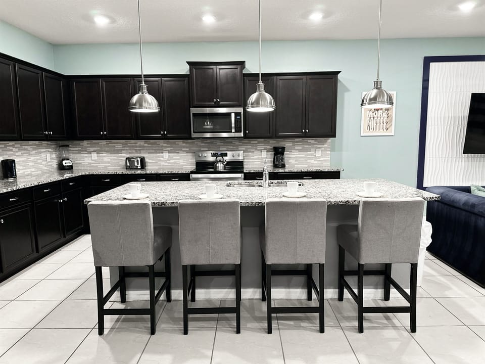 House, Multiple Bedrooms | Private kitchen | Coffee/tea maker, fridge, toaster