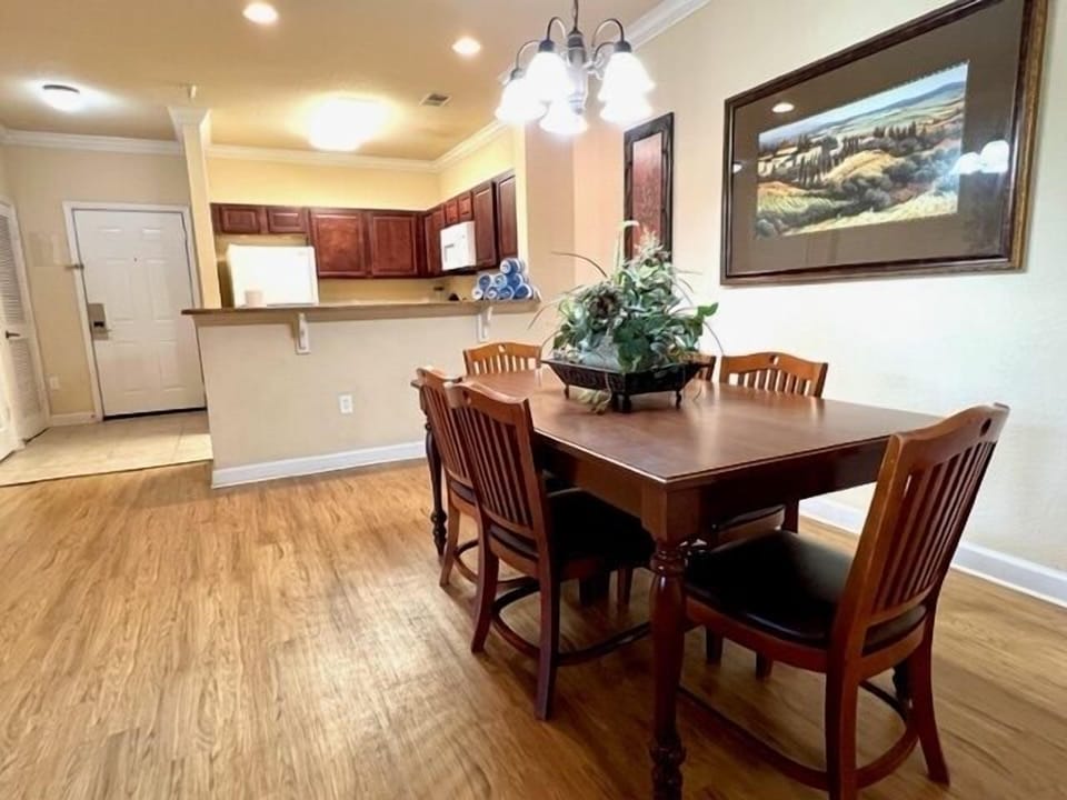 Condo, 3 Bedrooms | In-room dining