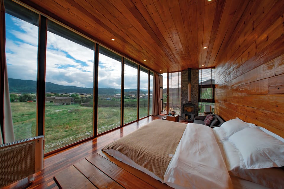 Panoramic Double Room | Desk, WiFi (free), individually decorated, individually furnished