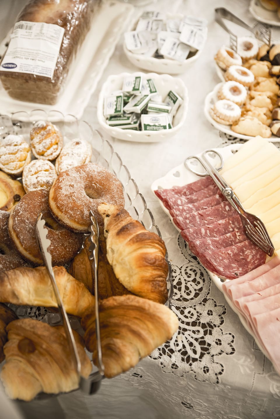Daily continental breakfast for a fee