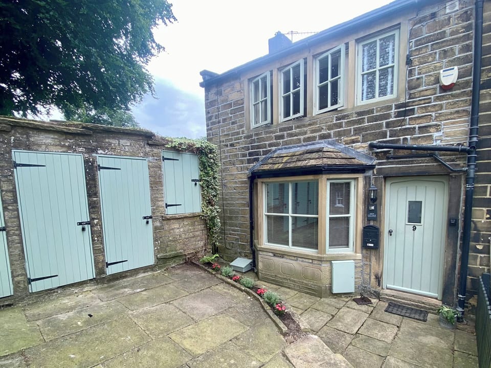 Cottage | Exterior