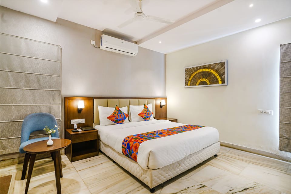 Deluxe Room | Egyptian cotton sheets, premium bedding, in-room safe, free WiFi