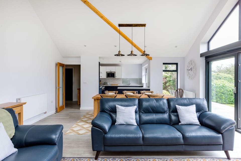 Cottage | Living area