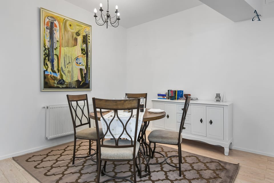 Executive Apartment | In-room dining