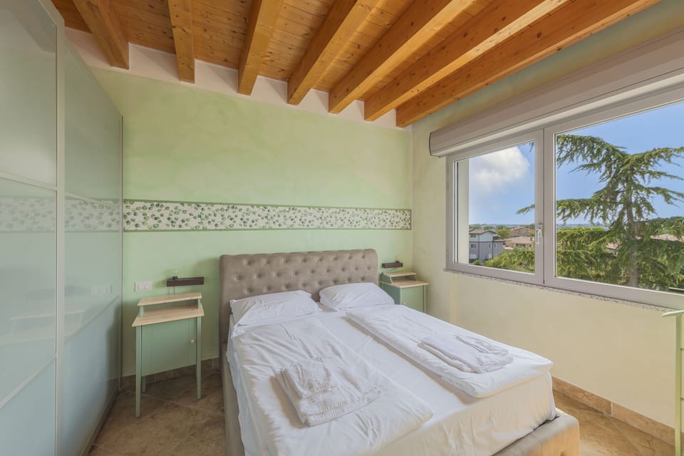 Condominio San Francesco 53 by Wonderful Italy Apartment in Desenzano del Garda