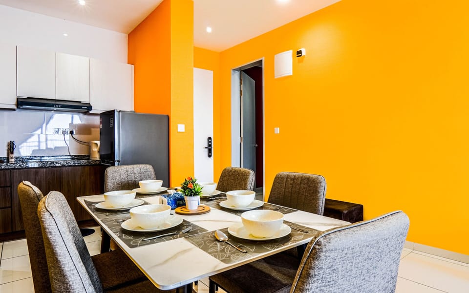 Family Apartment | Dining room