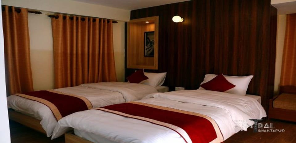 Deluxe Twin Room | Free WiFi, bed sheets