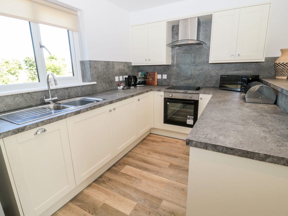 Fridge, dishwasher, electric kettle, toaster