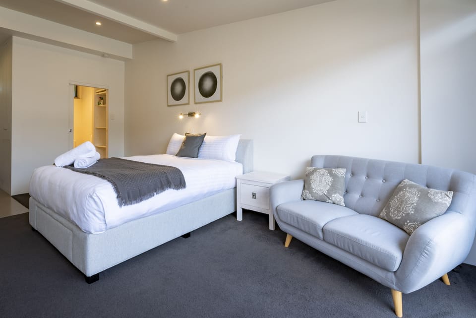 Standard Apartment | Individually decorated, individually furnished, iron/ironing board