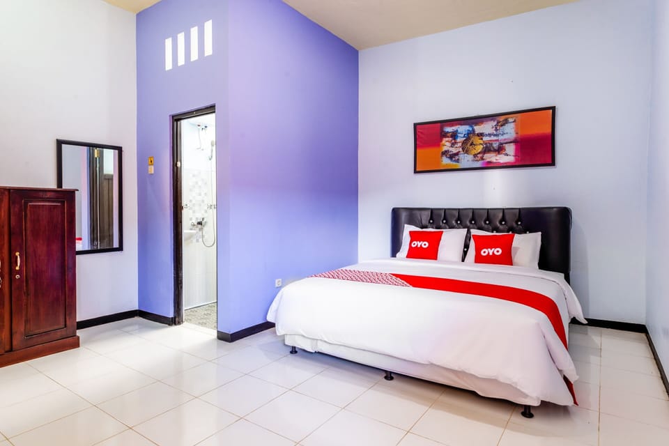 Standard Double Room | Free WiFi, bed sheets