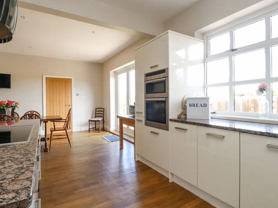 Fridge, dishwasher, electric kettle, toaster