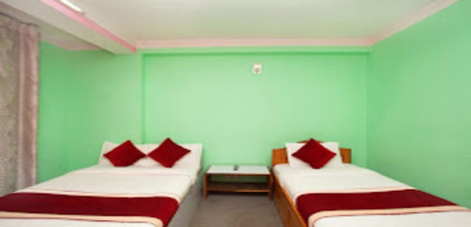 Double Room | Free WiFi, bed sheets