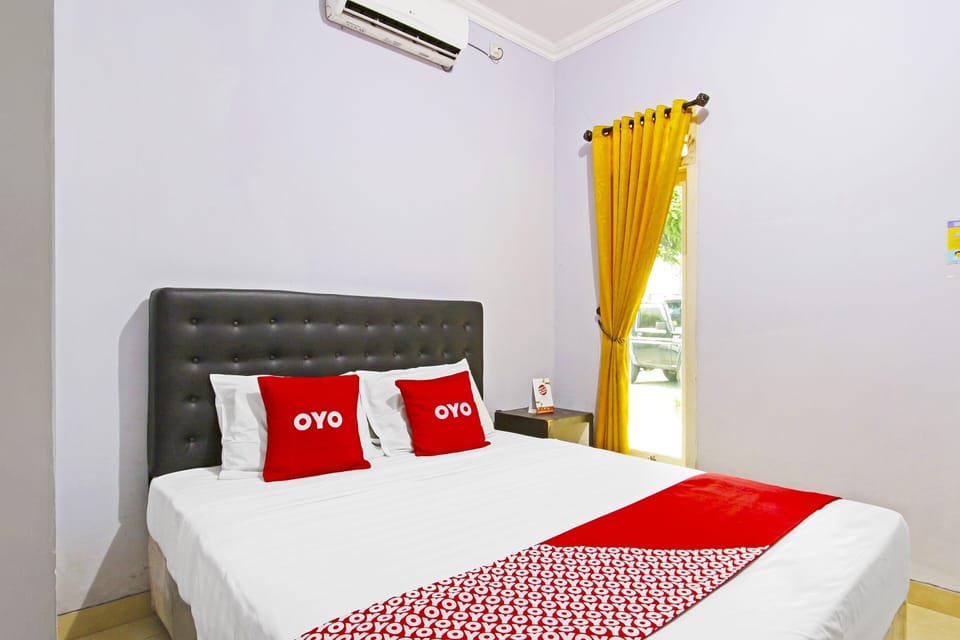 Deluxe Double Room | Desk, laptop workspace, free WiFi, bed sheets
