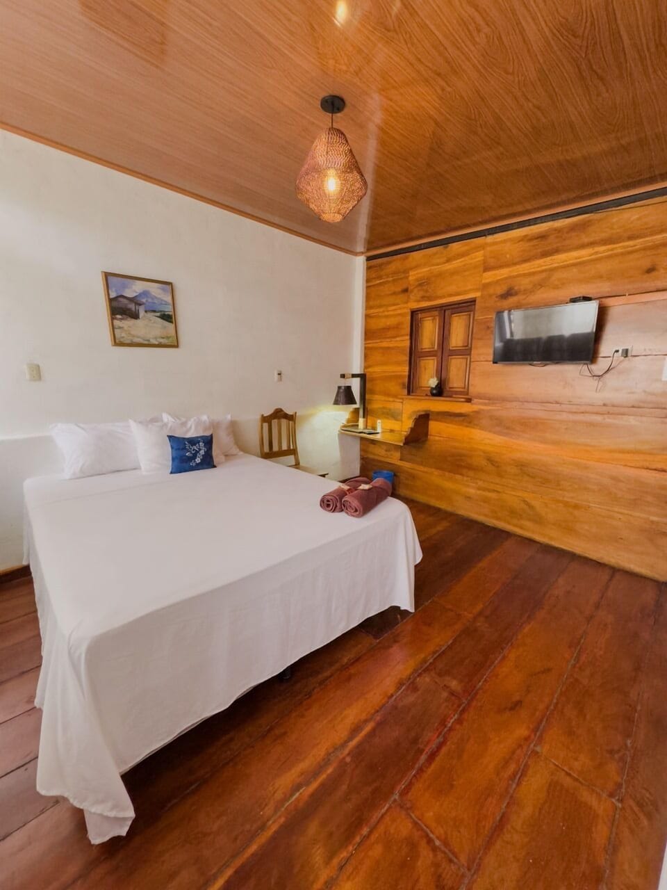 Room, 1 King Bed | Egyptian cotton sheets, premium bedding, down comforters