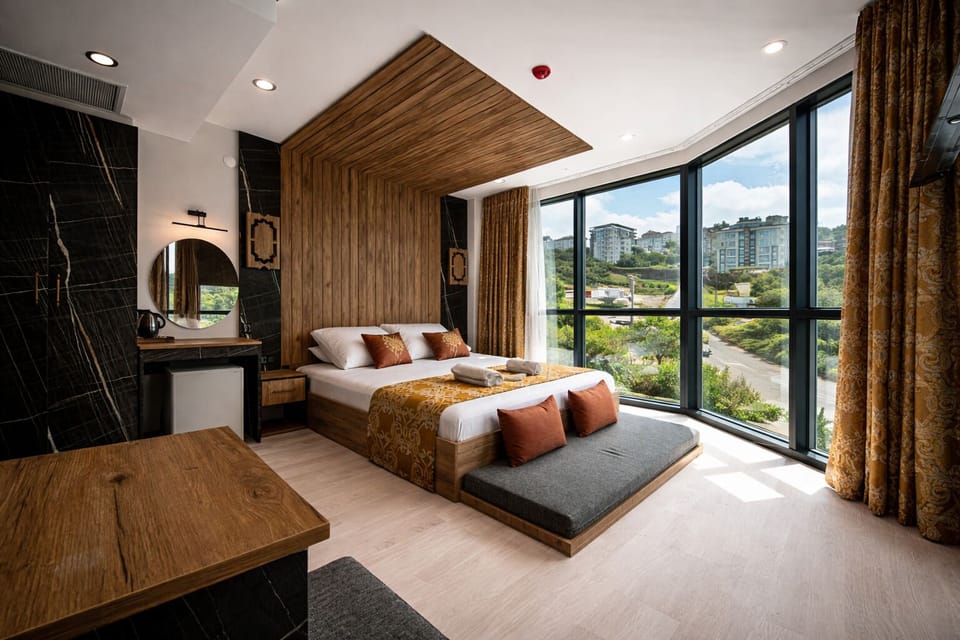 Panoramic Room | 1 bedroom, laptop workspace, free WiFi, bed sheets