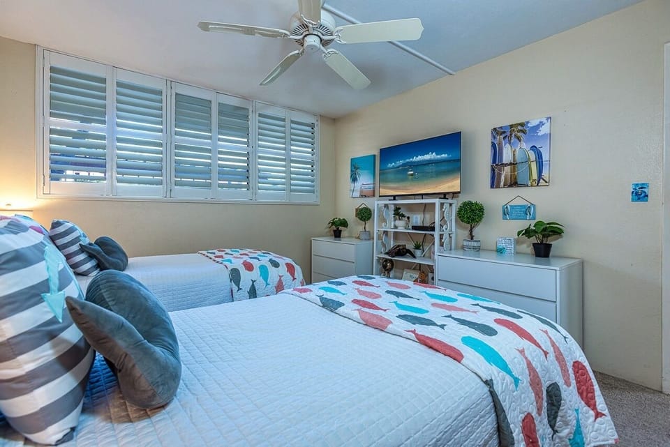 Condo, 2 Bedrooms | 2 bedrooms, iron/ironing board, free WiFi