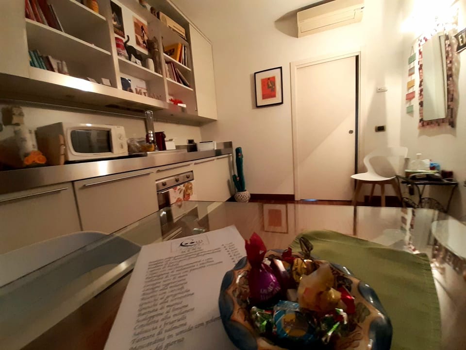 Studio Suite | Private kitchen | Fridge, microwave, dishwasher, espresso maker