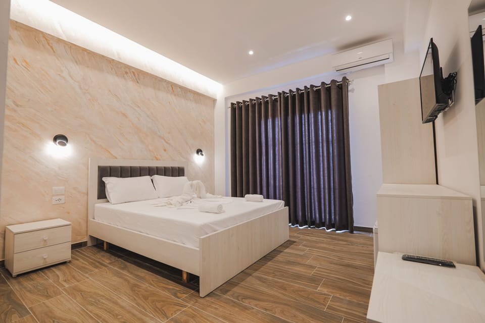 Double Room, Pool View