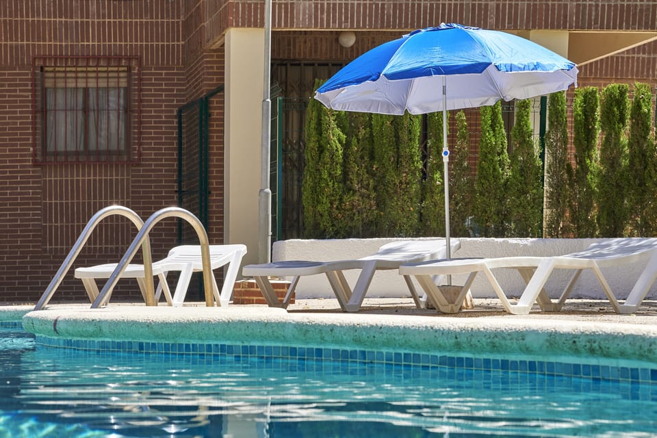 Seasonal outdoor pool