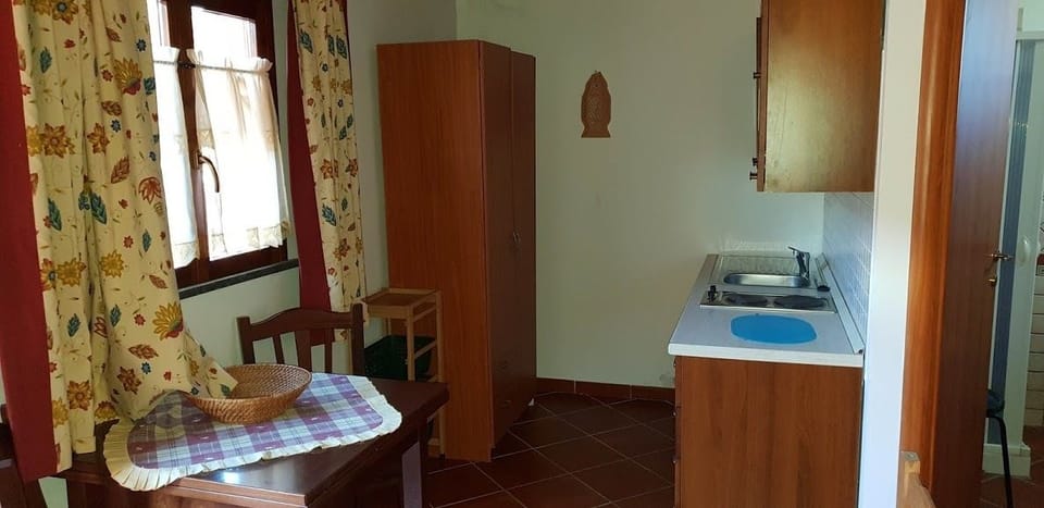 Apartment, 1 Bedroom | Living room | Plasma TV
