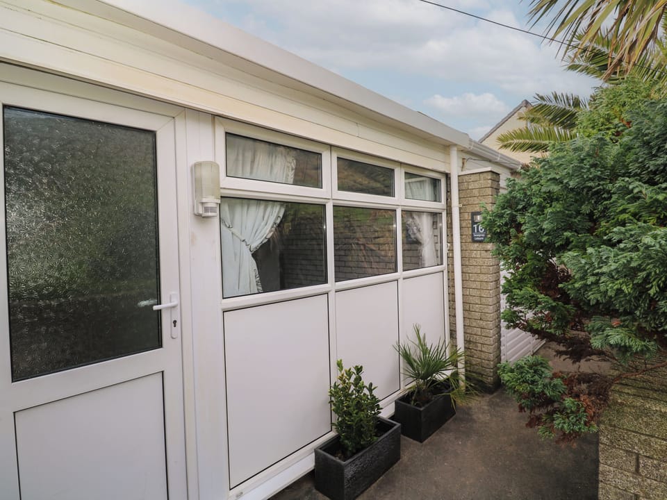 Cottage | Exterior detail