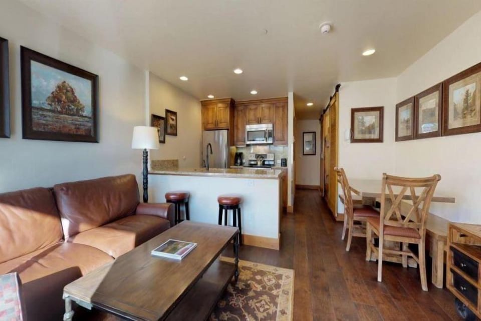 Condo (Vail Landmark 1 Bedroom Condo in Lion) | Exterior