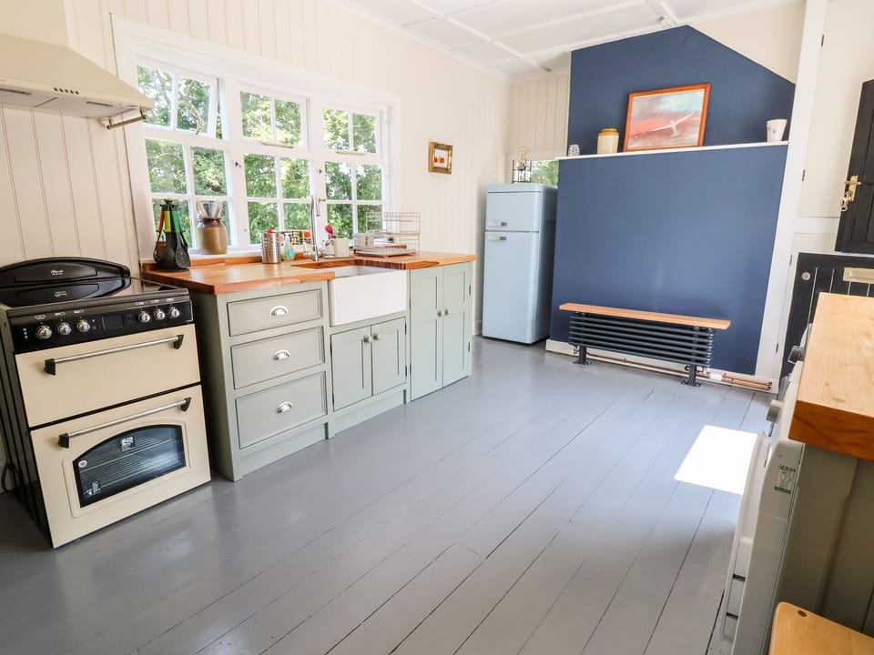 Fridge, dishwasher, electric kettle, toaster