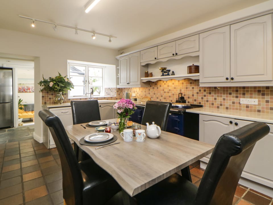 Fridge, dishwasher, electric kettle, toaster