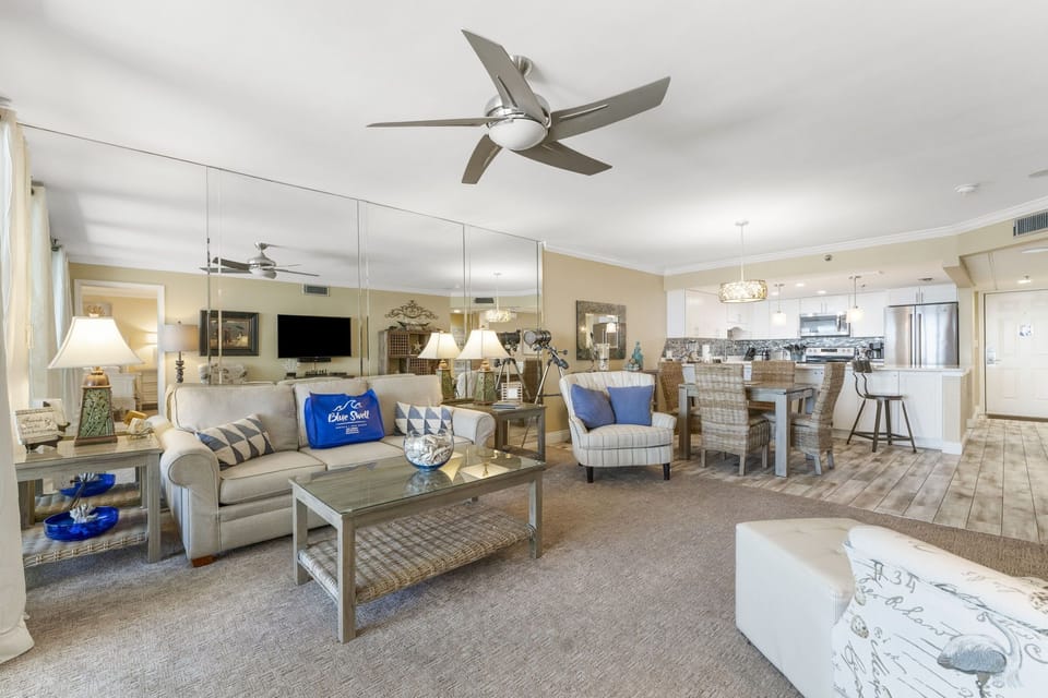 Condo, Multiple Beds, Balcony, Ocean View (Watercrest 705) | Living area | 42-inch flat-screen TV with digital channels