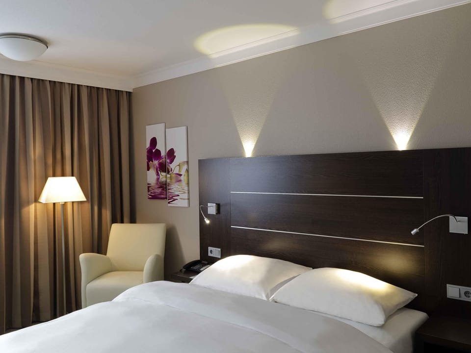 Egyptian cotton sheets, premium bedding, desk, laptop workspace