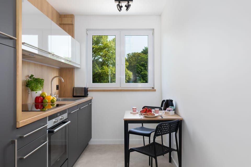 Superior Apartment | Private kitchen | Fridge, stovetop, dishwasher, coffee/tea maker
