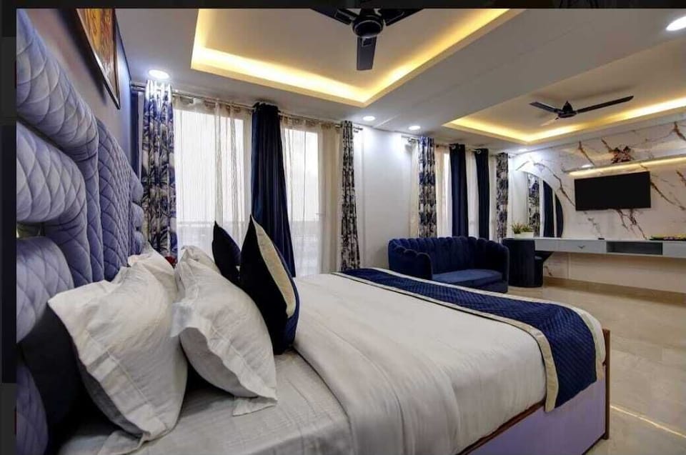 Premium Room | 1 bedroom, free wired internet