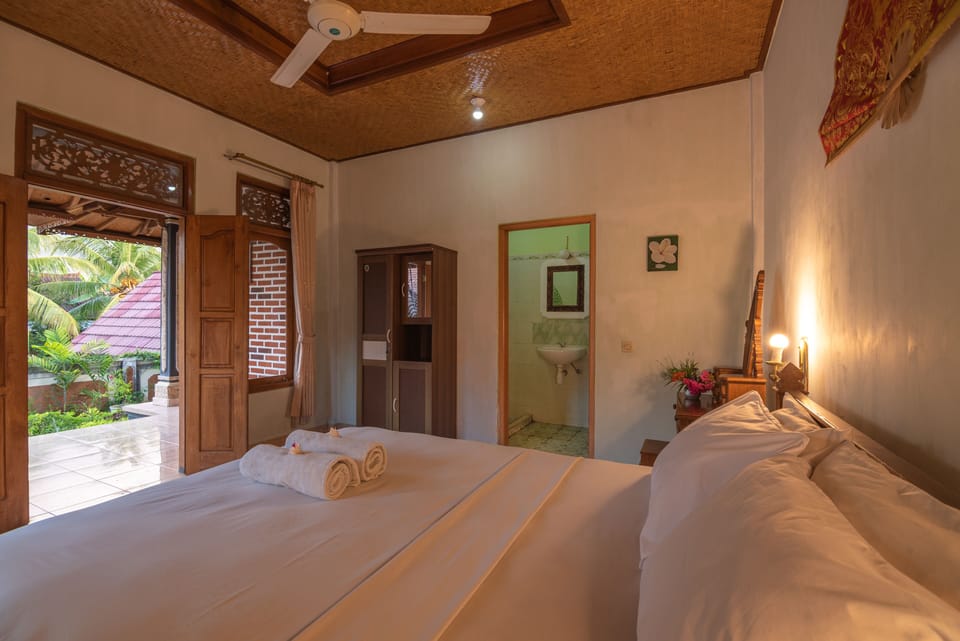 Standard Room, 1 King Bed | Free WiFi