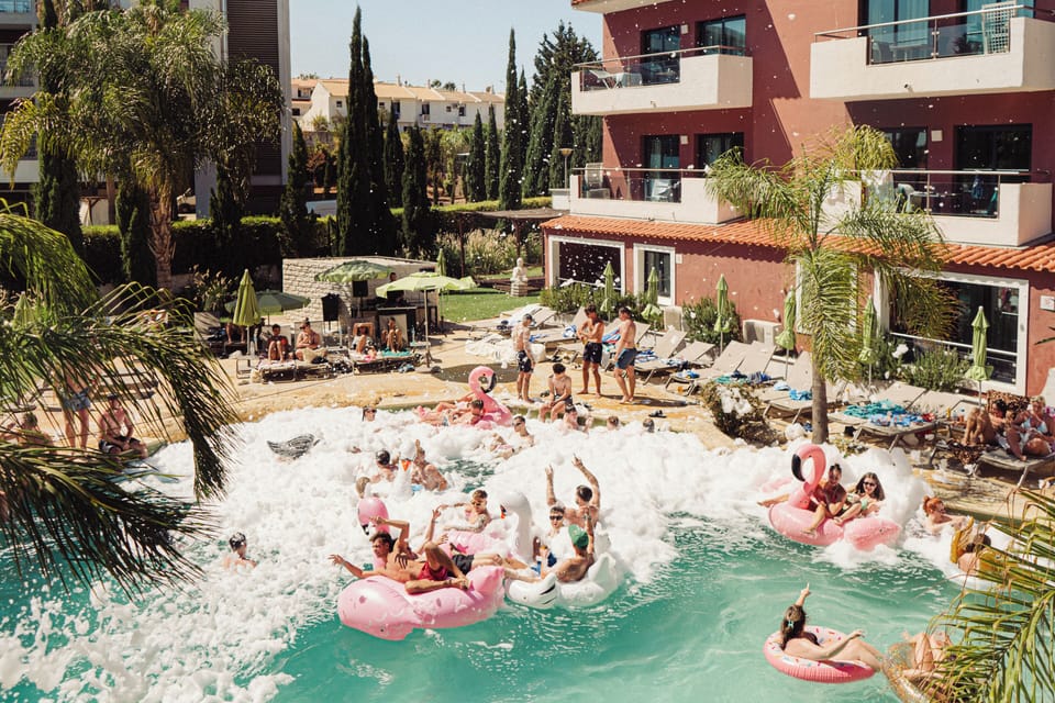 Topazio Vibe Beach Hotel & Apartments - Adults Friendly Hotel in Albufeira