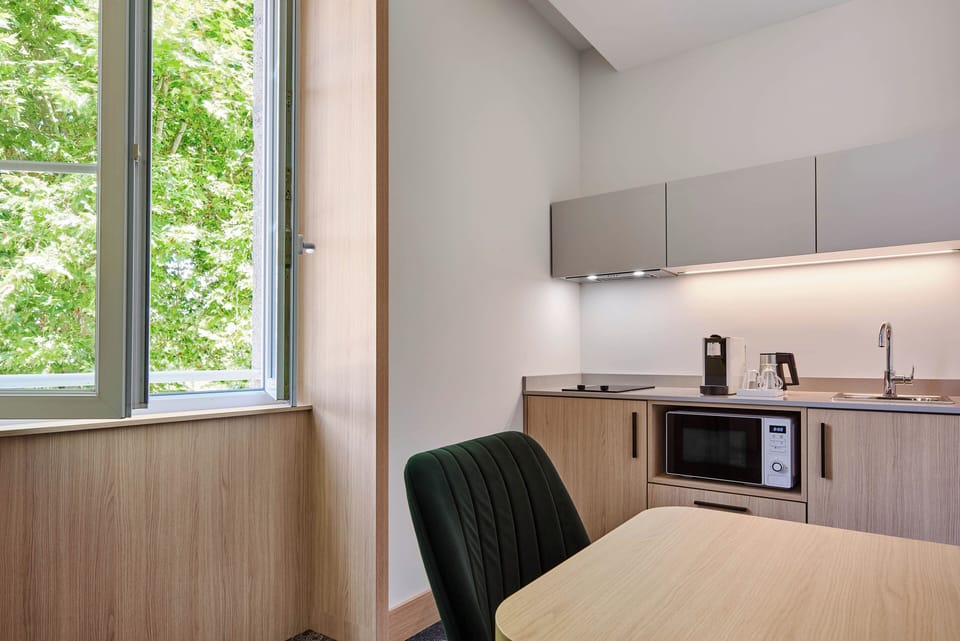 In-room safe, desk, blackout drapes, soundproofing