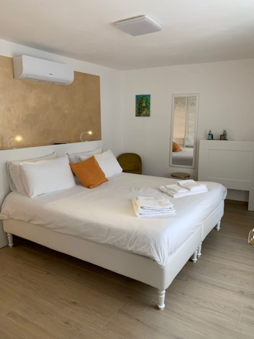 Classic Double or Twin Room | Premium bedding, down comforters, memory foam beds, soundproofing