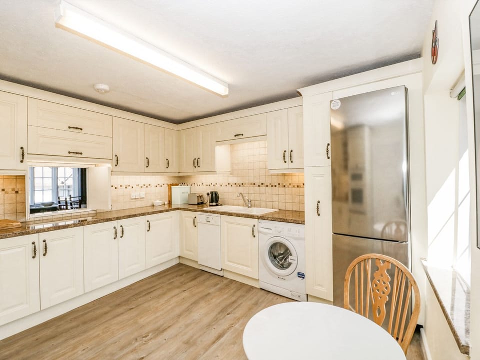 Fridge, dishwasher, electric kettle, toaster