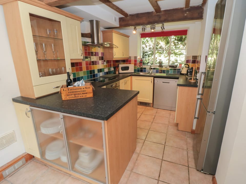 Fridge, dishwasher, electric kettle, toaster
