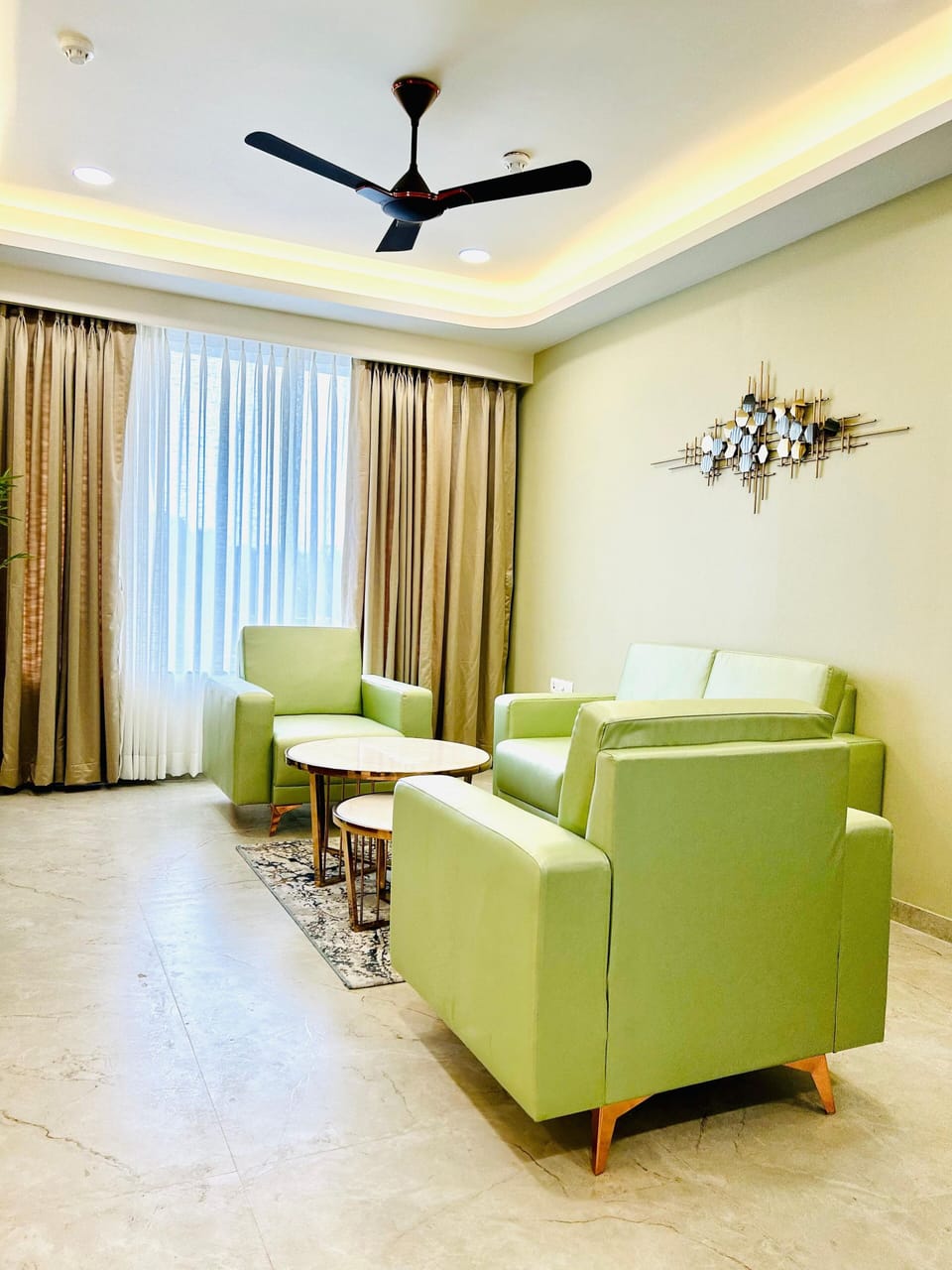 Suite | Free WiFi