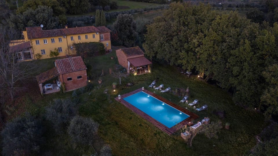 House | 6 bedrooms