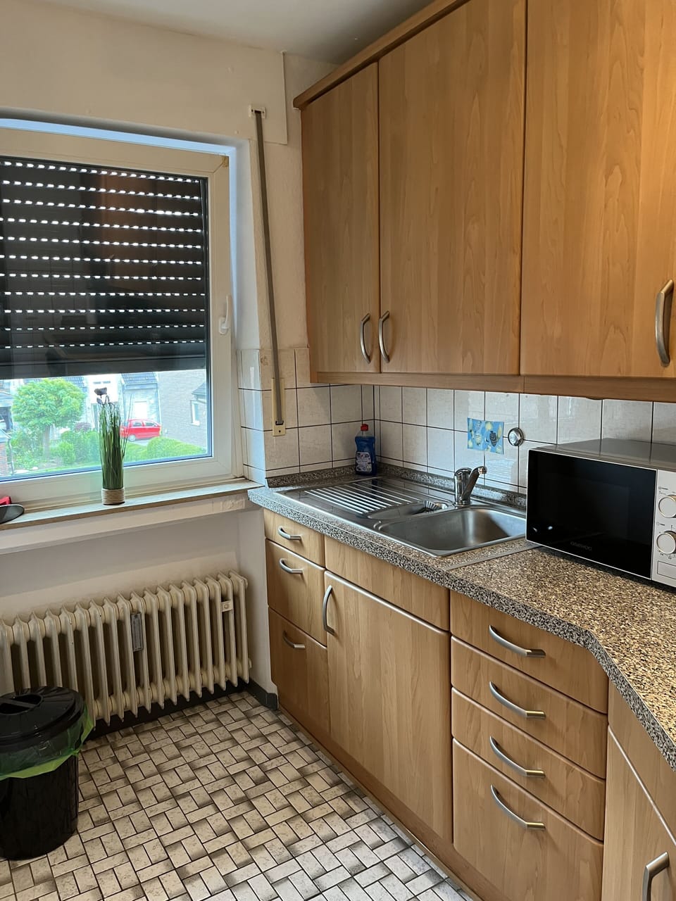 Classic Apartment | Private kitchen | Full-size fridge, microwave, oven, dishwasher