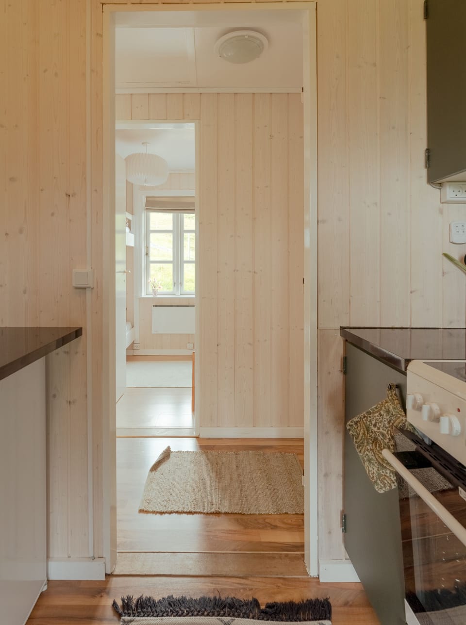 House | Private kitchen | Coffee/tea maker, fridge, oven, stovetop