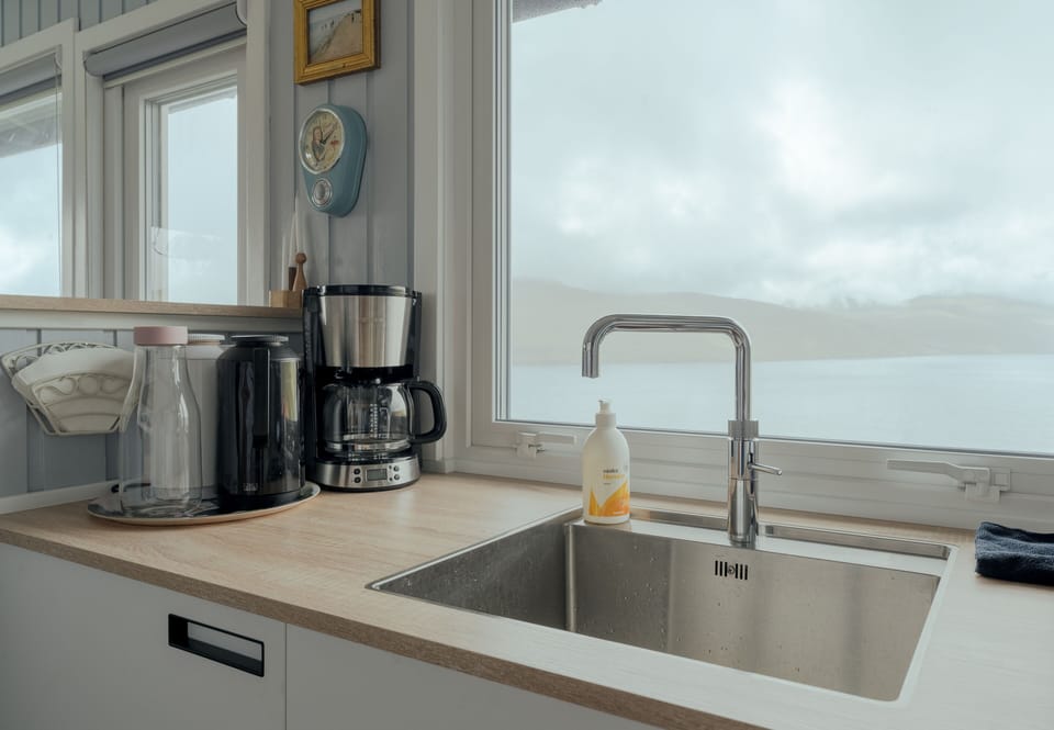 House | Private kitchen | Coffee/tea maker, fridge, oven, stovetop