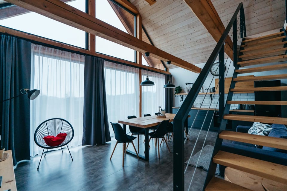 House | 8 bedrooms