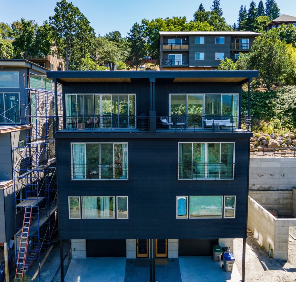 House, 5 Bedrooms | Exterior