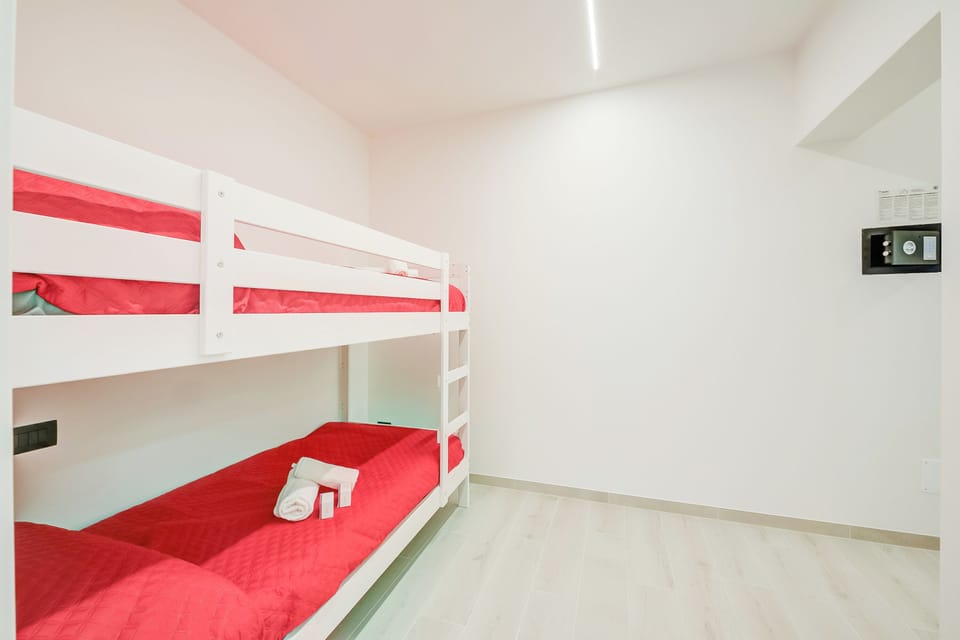 Standard Apartment, 2 Bedrooms, Microwave (Magnolia Apt - Palazzo Palermo 1817) | 2 bedrooms, WiFi