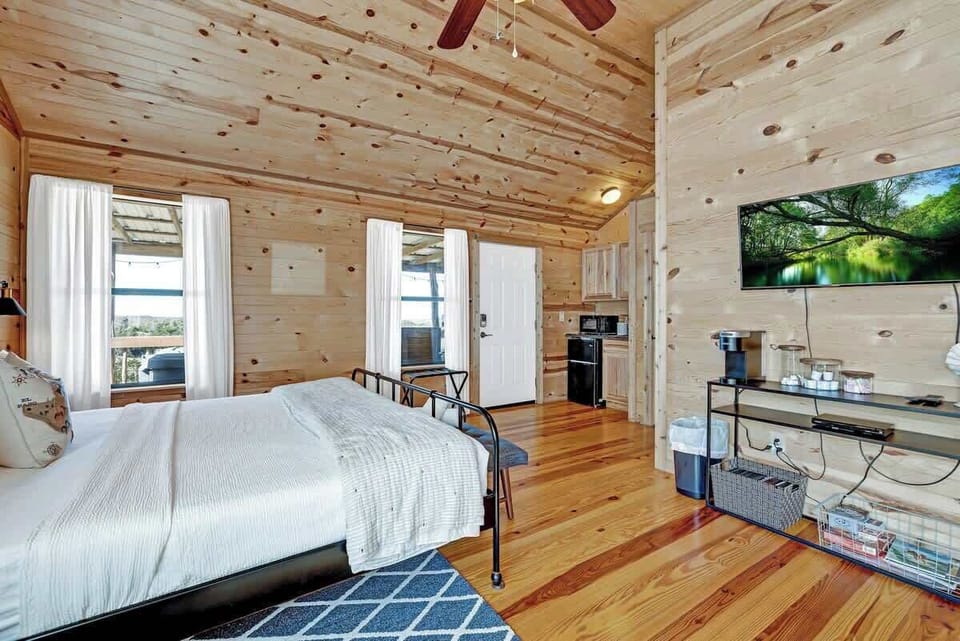 Cabin, 1 King Bed, Hot Tub (3107 Keese Rd #2) | 1 bedroom, individually decorated, individually furnished, bed sheets